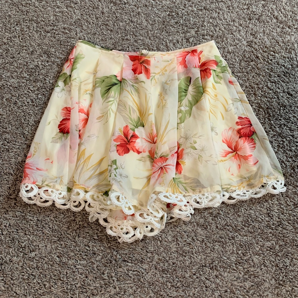 Fashion Nova Hawaiian Shorts